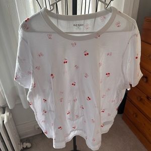 Old Navy Graphic T